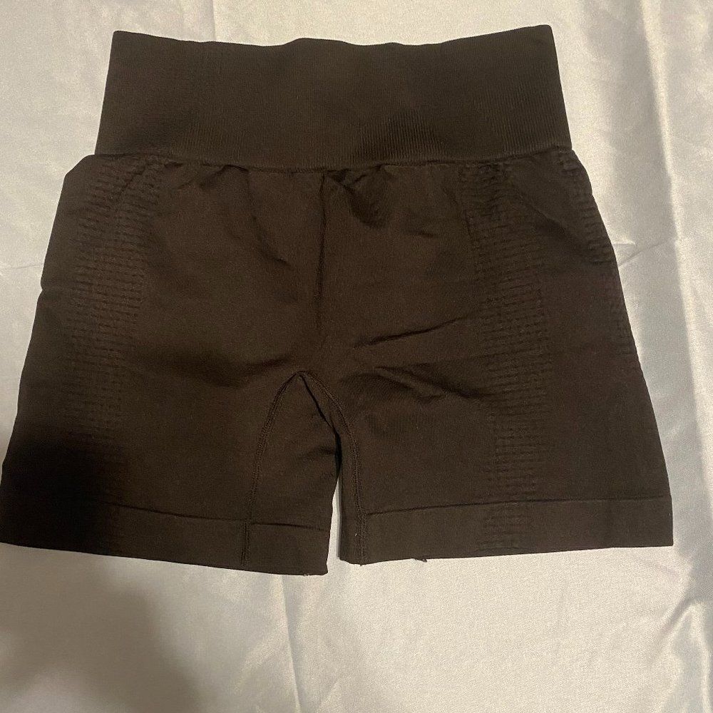 Women's Activewear Shorts B23 Black Size M